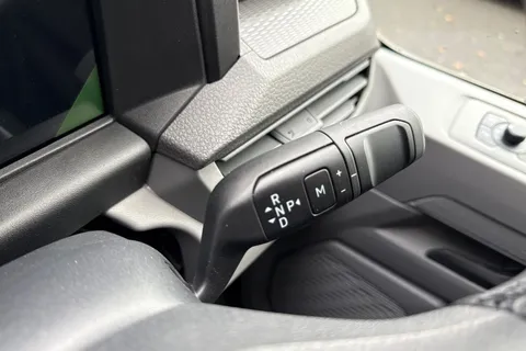 CX75HYH Volkswagen Transporter T32 Panel Van Commerce Pro SWB 170 PS 2.0 TDI 8sp Automatic Thumbnail #22