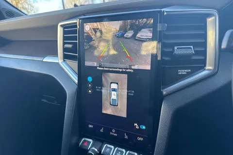 PJ75YDY Volkswagen Amarok Style 240 PS 3.0 TDI 10sp Automatic 4MOTION Thumbnail #40