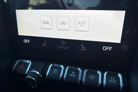 PJ75YDY Volkswagen Amarok Style 240 PS 3.0 TDI 10sp Automatic 4MOTION Thumbnail #42