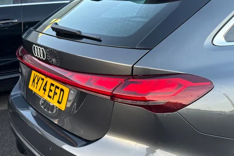 KY74EFD Audi A5 Avant 2.0 TDI Launch Edition Estate 5dr Diesel S Tronic Euro 6 (s/s) (204 ps) Thumbnail #9