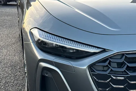 KY74EFD Audi A5 Avant 2.0 TDI Launch Edition Estate 5dr Diesel S Tronic Euro 6 (s/s) (204 ps) Thumbnail #10