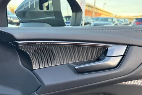 KY74EFD Audi A5 Avant 2.0 TDI Launch Edition Estate 5dr Diesel S Tronic Euro 6 (s/s) (204 ps) Thumbnail #22