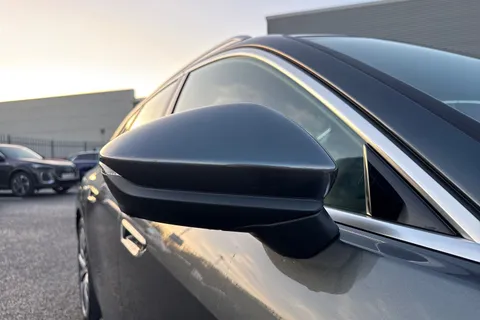 KY74EFD Audi A5 Avant 2.0 TDI Launch Edition Estate 5dr Diesel S Tronic Euro 6 (s/s) (204 ps) Thumbnail #27