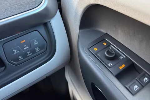 BV75ODS Volkswagen ID. Buzz 210kW Style Pro SWB 79kWh 5dr Auto 5 Seat Thumbnail #20