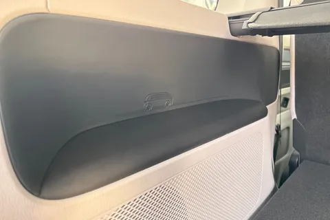 BV75ODS Volkswagen ID. Buzz 210kW Style Pro SWB 79kWh 5dr Auto 5 Seat Thumbnail #27