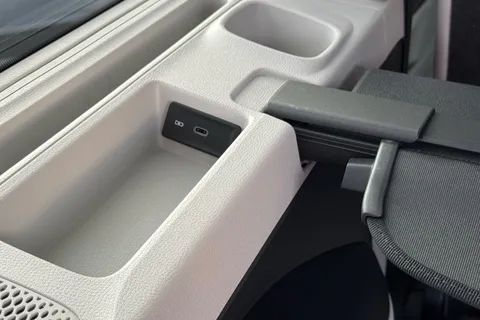 BV75ODS Volkswagen ID. Buzz 210kW Style Pro SWB 79kWh 5dr Auto 5 Seat Thumbnail #29