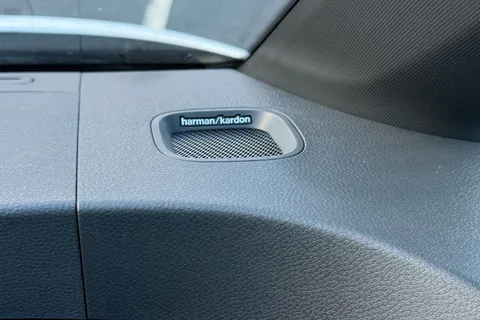 BV75ODS Volkswagen ID. Buzz 210kW Style Pro SWB 79kWh 5dr Auto 5 Seat Thumbnail #56