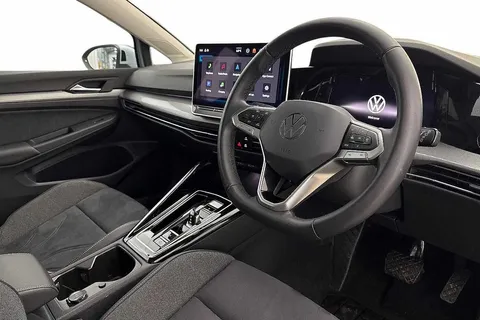 6 of 12 for Volkswagen Golf 1.5 TSI 204 Style eHybrid 5dr DSG