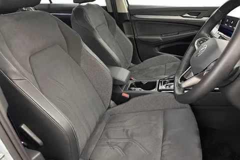 10 of 12 for Volkswagen Golf 1.5 TSI 204 Style eHybrid 5dr DSG