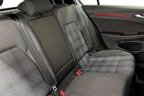 9 of 12 for VOLKSWAGEN GOLF 1.5 TSI 272 GTE eHybrid 5dr DSG