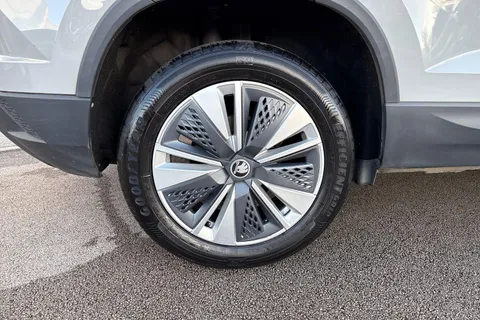 NX24XSP Škoda Karoq 1.5 TSI ACT SE Drive Euro 6 (s/s) 5dr Thumbnail #7