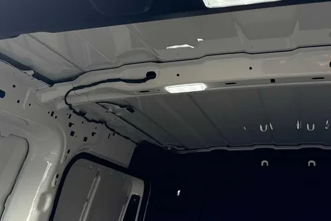 KY74RKV Volkswagen Id. Buzz Cargo 210kW Commerce 79kWh Auto Thumbnail #34