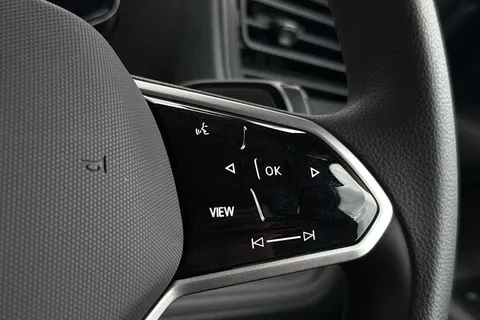 KY74RKV Volkswagen Id. Buzz Cargo 210kW Commerce 79kWh Auto Thumbnail #40