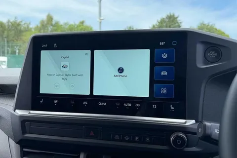 11 of 59 for Volkswagen Transporter T28 Panel Van Commerce Pro SWB 150 PS 2.0 TDI 6sp Manual - Delivery Miles