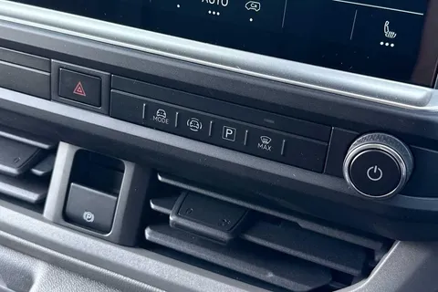 54 of 59 for Volkswagen Transporter T28 Panel Van Commerce Pro SWB 150 PS 2.0 TDI 6sp Manual - Delivery Miles