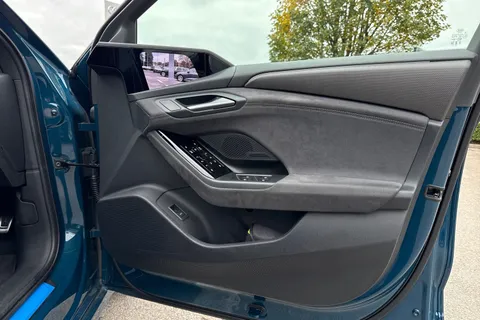 PK25KKE Audi A6 210kW 83kWh Edition 1 5dr Auto Thumbnail #20