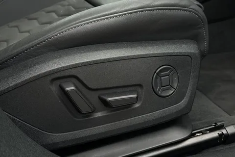PK25KKE Audi A6 210kW 83kWh Edition 1 5dr Auto Thumbnail #32