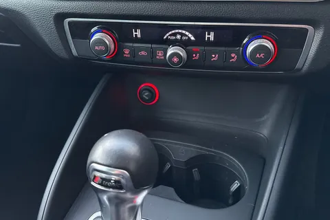 21 of 59 for Audi A3 2.0 TDI Sport Sportback S Tronic Euro 6 (s/s) 5dr (Nav)