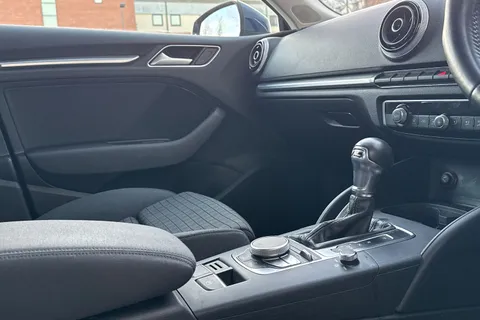 41 of 59 for Audi A3 2.0 TDI Sport Sportback S Tronic Euro 6 (s/s) 5dr (Nav)