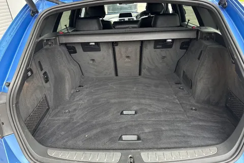 7 of 63 for BMW 3 Series 2.0 318d M Sport Touring Euro 6 (s/s) 5dr