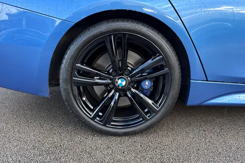 12 of 63 for BMW 3 Series 2.0 318d M Sport Touring Euro 6 (s/s) 5dr