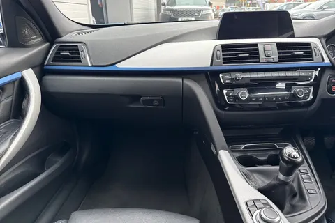 20 of 63 for BMW 3 Series 2.0 318d M Sport Touring Euro 6 (s/s) 5dr