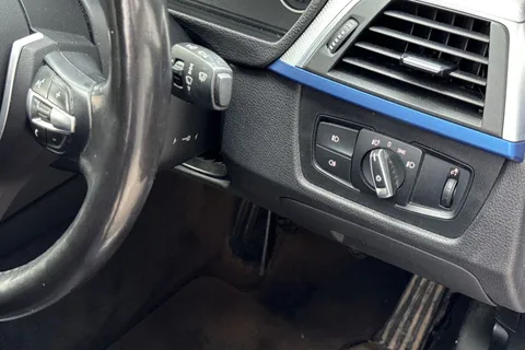 41 of 63 for BMW 3 Series 2.0 318d M Sport Touring Euro 6 (s/s) 5dr