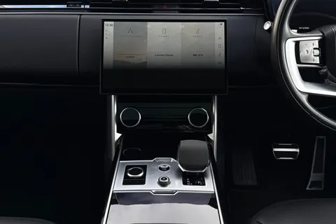 15 of 51 for Land Rover Range Rover 3.0 D300 SE 5dr