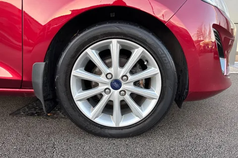 10 of 57 for FORD FIESTA 1.0 EcoBoost Titanium 5dr