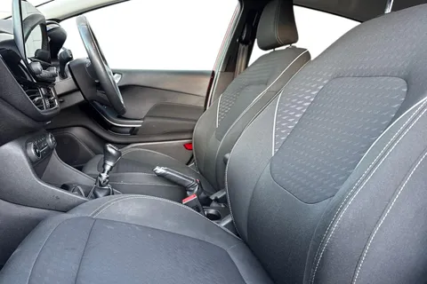 15 of 57 for FORD FIESTA 1.0 EcoBoost Titanium 5dr