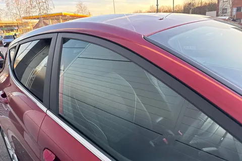 30 of 57 for FORD FIESTA 1.0 EcoBoost Titanium 5dr