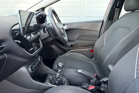 32 of 57 for FORD FIESTA 1.0 EcoBoost Titanium 5dr