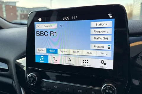 39 of 57 for FORD FIESTA 1.0 EcoBoost Titanium 5dr