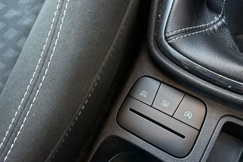 52 of 57 for FORD FIESTA 1.0 EcoBoost Titanium 5dr