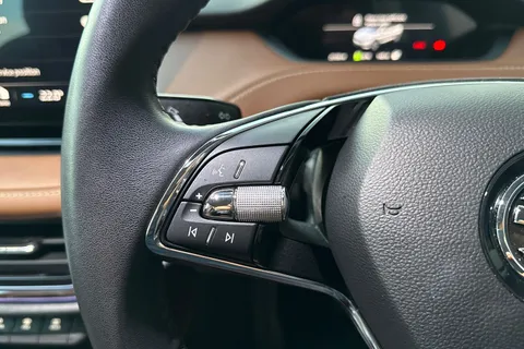 VK73JKV Škoda Enyaq 132kW 60 ecoSuite 62kWh 5dr Auto [120kW] Thumbnail #49