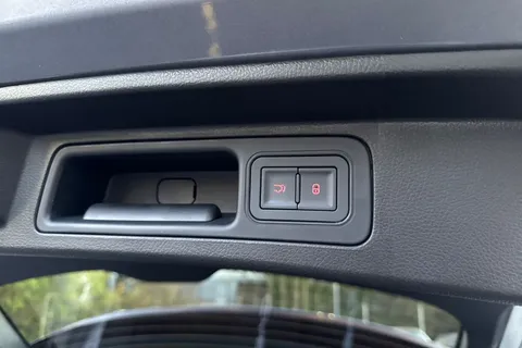 DU75VHL BYD Seal U 1.5 DM-i Comfort 5dr Auto Thumbnail #25