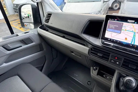 BV75ODL Volkswagen Crafter 2.0 TDI 140PS Commerce Plus Low Roof Van Thumbnail #19