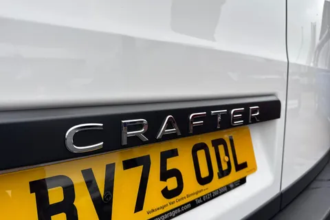 BV75ODL Volkswagen Crafter 2.0 TDI 140PS Commerce Plus Low Roof Van Thumbnail #27