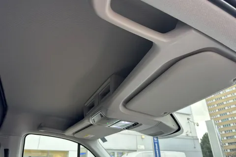 BV75ODL Volkswagen Crafter 2.0 TDI 140PS Commerce Plus Low Roof Van Thumbnail #52