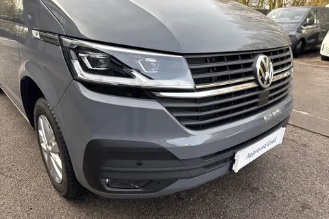 PK74OAB Volkswagen Transporter 2.0 TDI 110 Highline Van Thumbnail #8