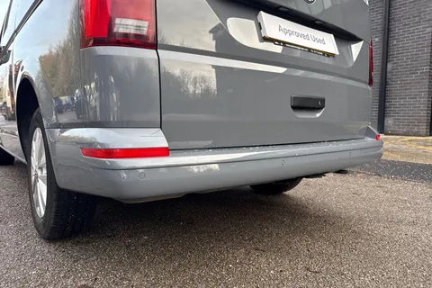 PK74OAB Volkswagen Transporter 2.0 TDI 110 Highline Van Thumbnail #36