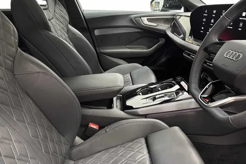 10 of 12 for Audi S5 Avant Edition 1 TFSI 367 PS S tronic