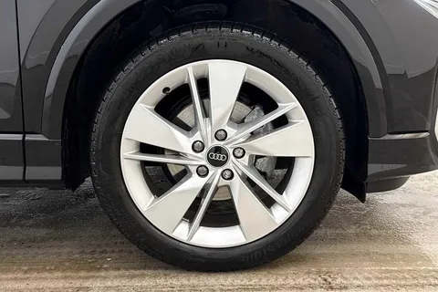 4 of 12 for AUDI Q2 35 TFSI S Line 5dr S Tronic