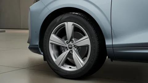  Audi Q3 1.5 TFSI S line S Tronic Euro 6 (s/s) 5dr Thumbnail #4