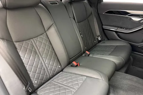 KY74EKJ Audi A8 L  S line 60 TFSI e quattro 462 PS tiptronic Thumbnail #9