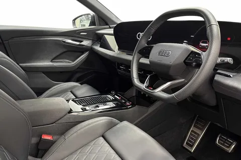 KN25VHP Audi Sq6 E-Tron SQ6 SUV Edition 1 e-tron 360,00 kW Thumbnail #6