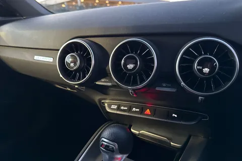 VN73SXY Audi TT 45 TFSI Quattro Black Edition 2dr S Tronic Thumbnail #21