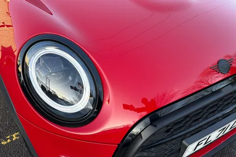 FL71LUE Mini Hatchback 1.5 Cooper Sport 3dr Thumbnail #17