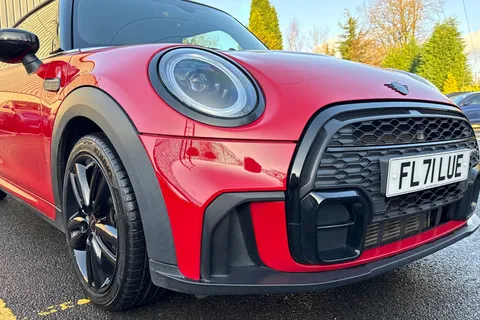 FL71LUE Mini Hatchback 1.5 Cooper Sport 3dr Thumbnail #25