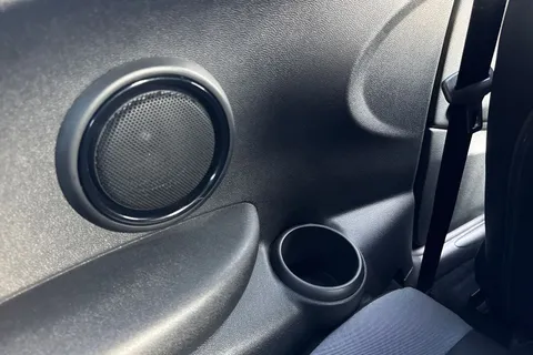 FL71LUE Mini Hatchback 1.5 Cooper Sport 3dr Thumbnail #38